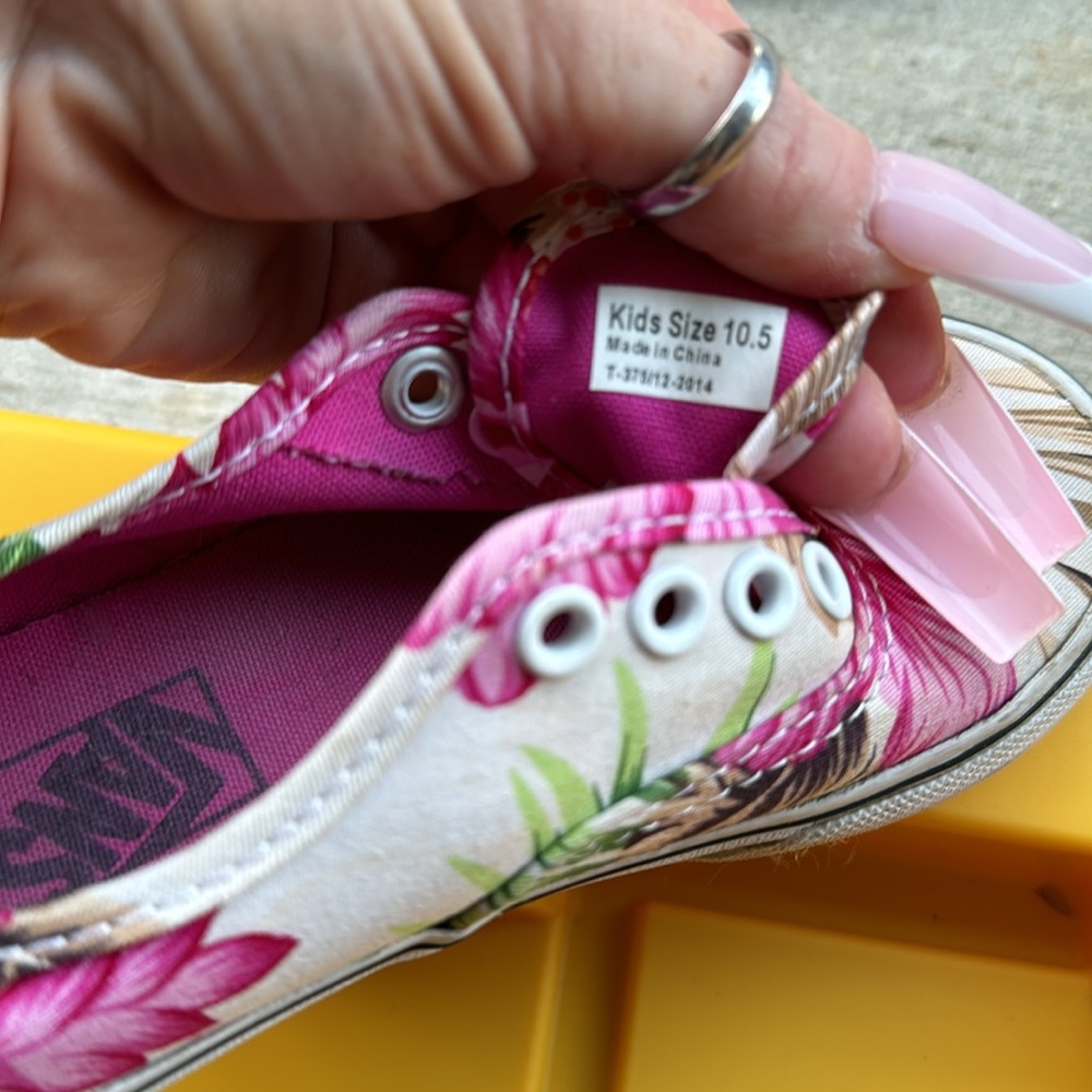 Flower vans - Picture 4 of 4